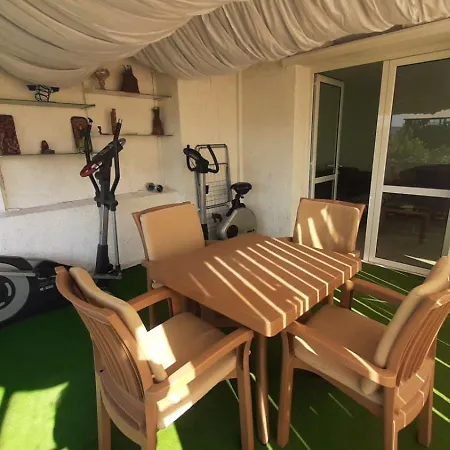 Апартамент Icovi *