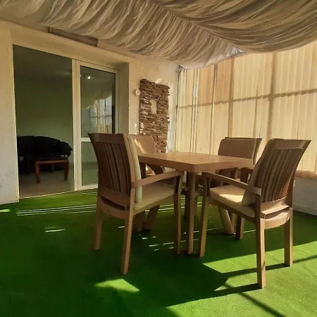 Апартамент Icovi Варна